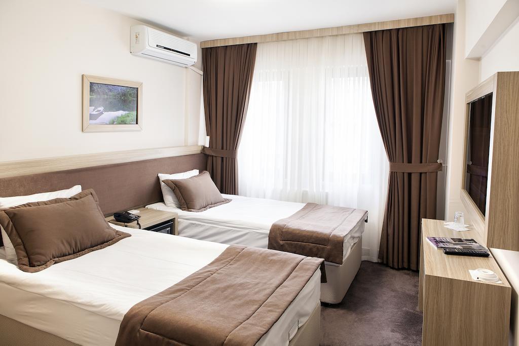 Hotel Emge Estambul Habitación foto