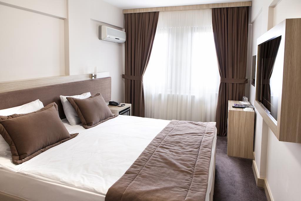 Hotel Emge Estambul Habitación foto